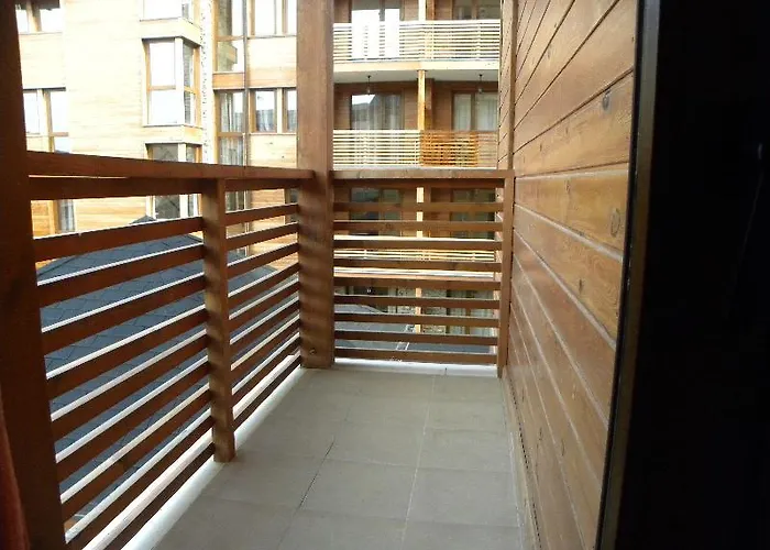 Private In St.ivan And * Banszko